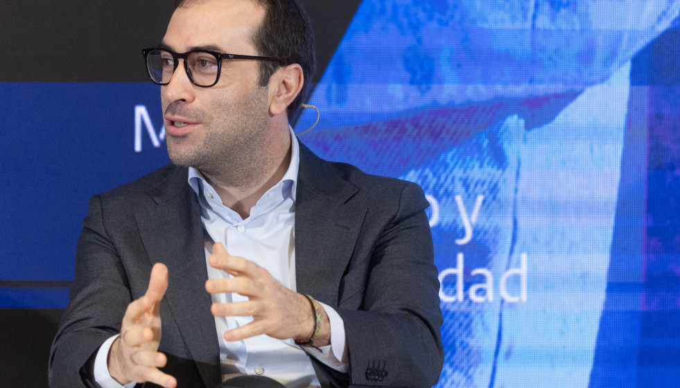 El ministro de Economía, Comercio y Empresa, Carlos Cuerpo, durante el encuentro ‘Mujer, Crecimiento y Competitividad’, en la sede del Ministerio, a 27 de febrero de 20266, en Madrid (España). E