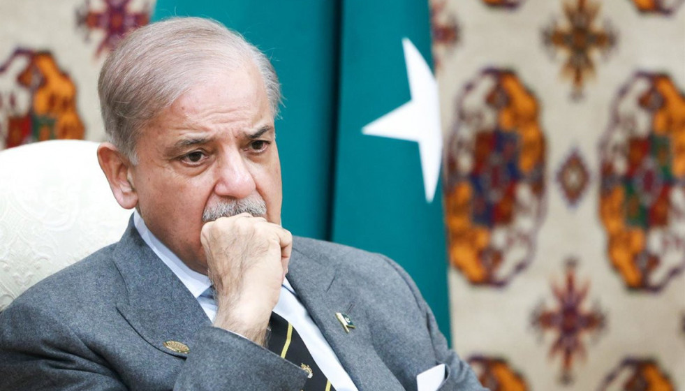 Archivo   El primer ministro de Pakistán, Shehbaz Sharif, durante una reunión al margen del Foro Internacional de Paz y Seguridad 2025.