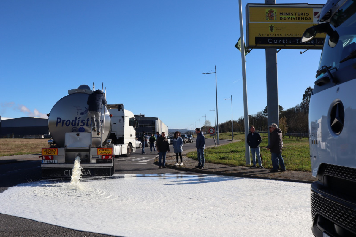 Camiu00f3n lu00e1cteos