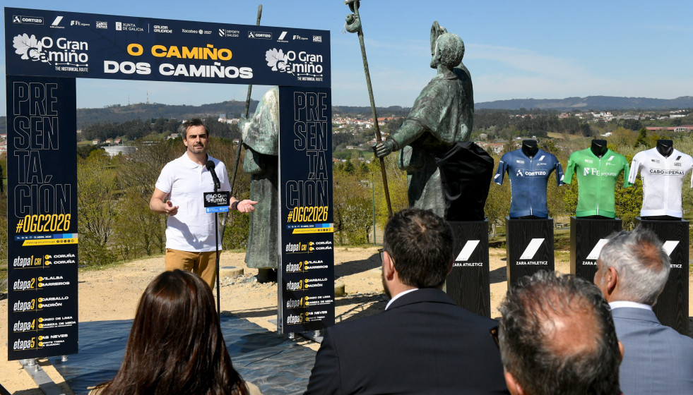Fotos Xunta / Presidencia / O Conselleiro De Presidencia, Xustiza E Deportes, Diego Calvo, Participa Na Presentación Dos Maillots Oficiais De O Gran Camiño 2026.