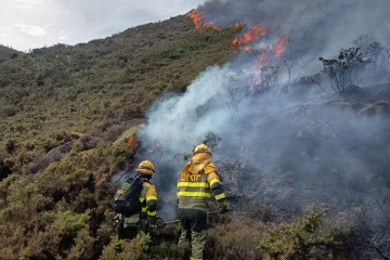 La Brif de Laza trabajando en el incendio en Ponteareas, afirman que es el tercero en lo que va de año en ese municipio