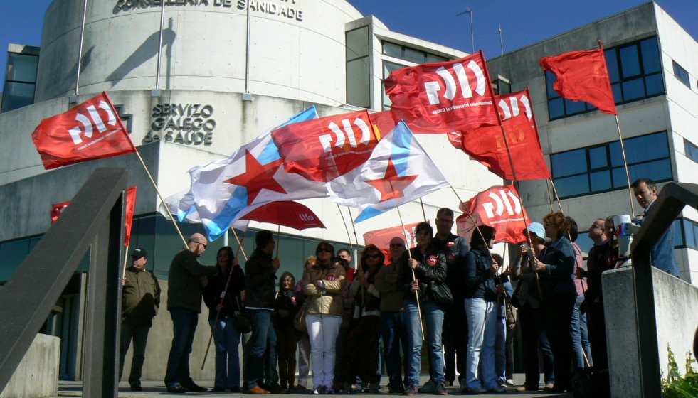 Archivo - Protesta De CIG Saúde Frente Al Sergas En Santiago. Foto de archivo