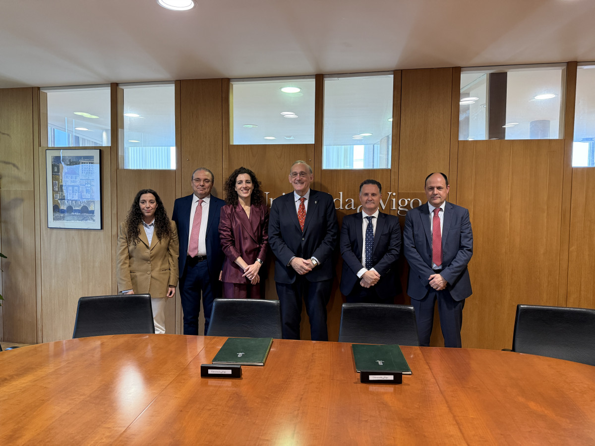 Foto grupo Cu00e1tedra Convive