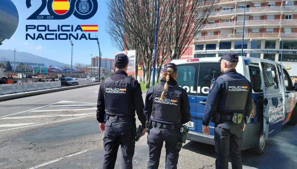 Agentes de la Policía Nacional en Vigo