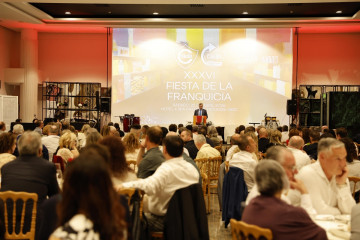 CONVENCION FRANQUICIA CLAUDIO