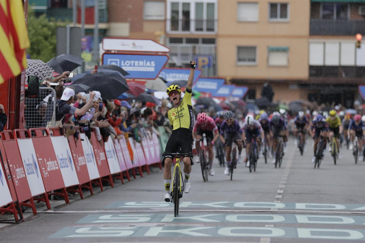 Vuelta ciclista femenina