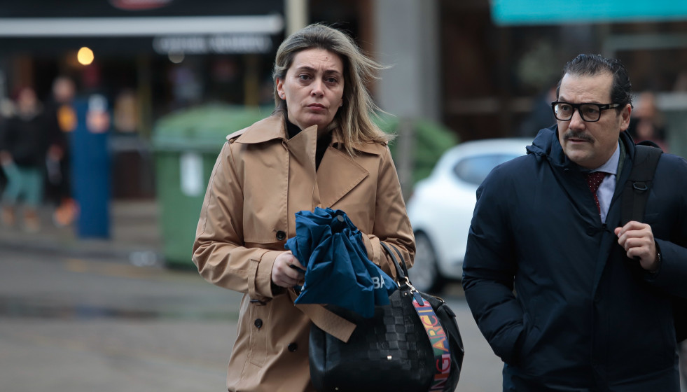 Archivo - La concejal de Seguridad de vigo, Patricia Rodríguez Calviño, a su llegada al juzgado para declarar como investigada en el caso Saltamontes.