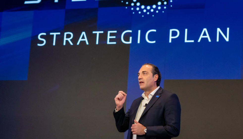 Antonio Filosa durante el investor day de Stellantis el 21 de mayo de 2026