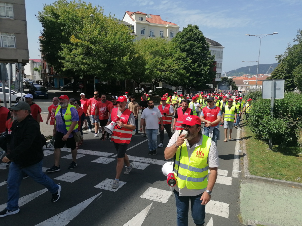 El metal de A Coruña vive su tercera jornada de huelga con "parálisis total" en los astilleros de Navantia ría de Ferrol