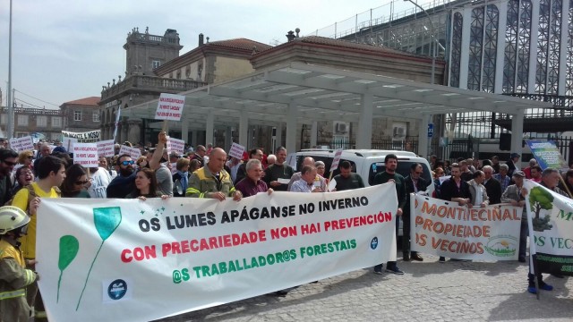 Manifestación de comuneiros en Santiago