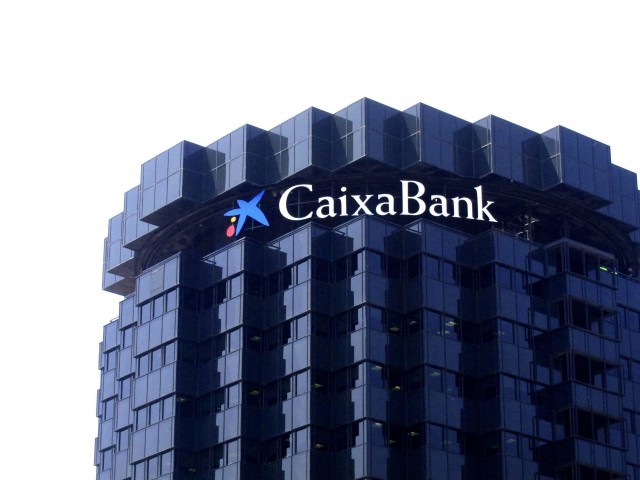 Caixabank 12 1