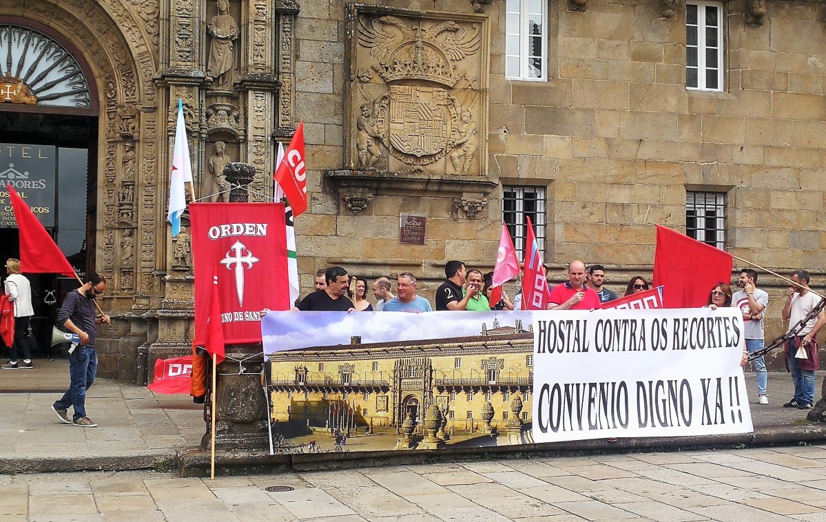 Manifestación do Comité de Empresa do Hostal dous Reis Católicos.