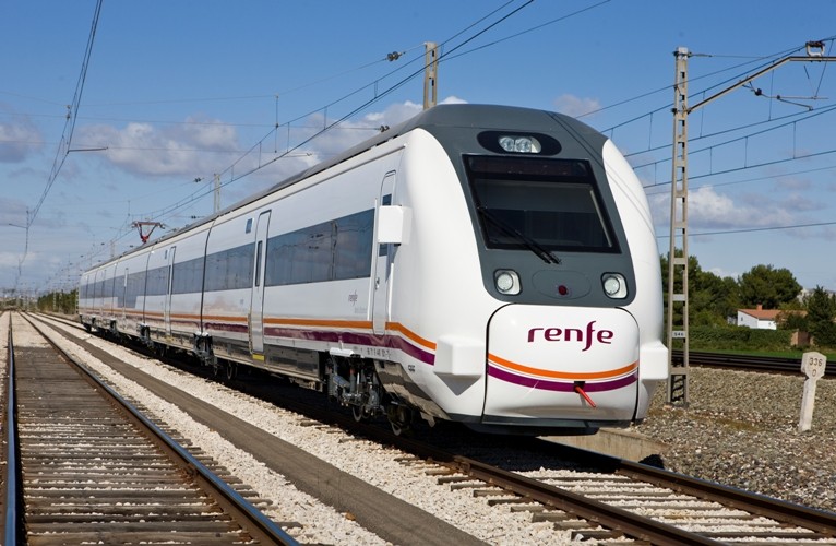 Novo tren S-599 en Estremadura
