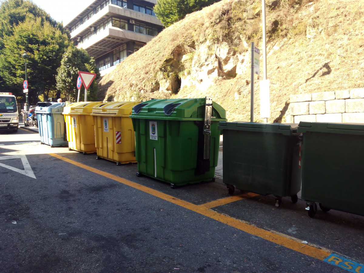 Contedores de lixo en Vigo
