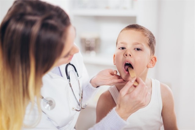 Medicos sanidade atencion primaria neno
