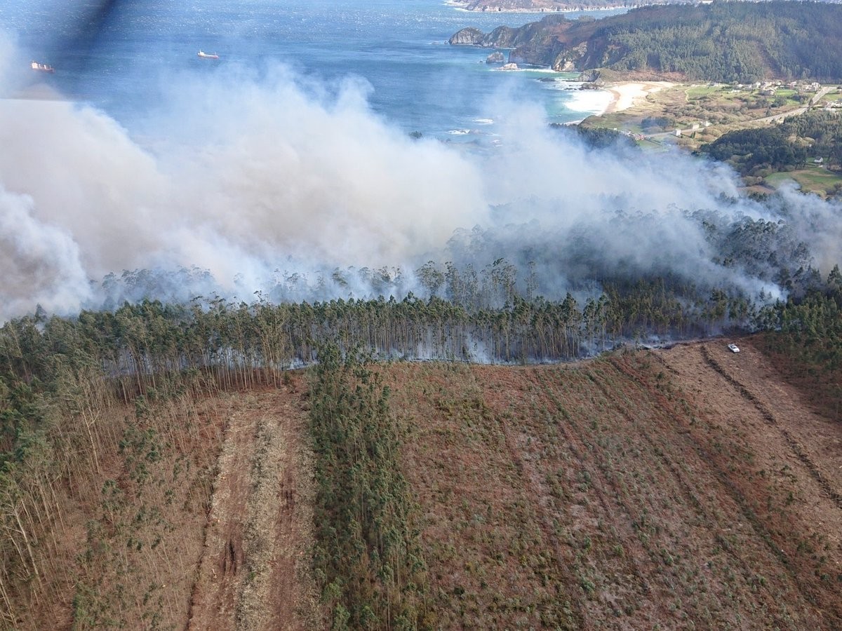 Incendio forestal vicedo foto brigada de marroxos