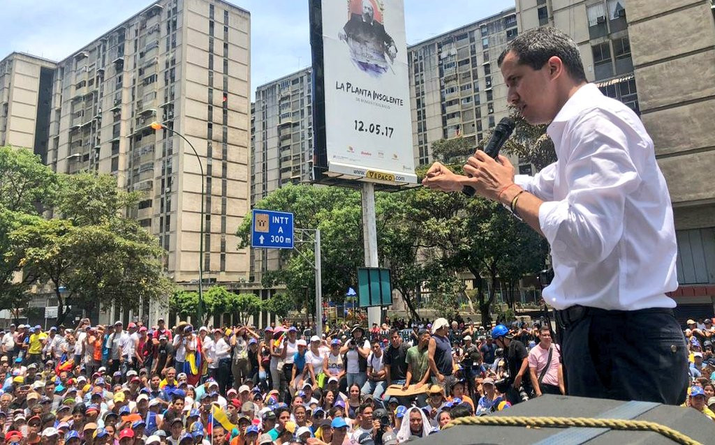 Juan Guaidó fala aos seus seguidores