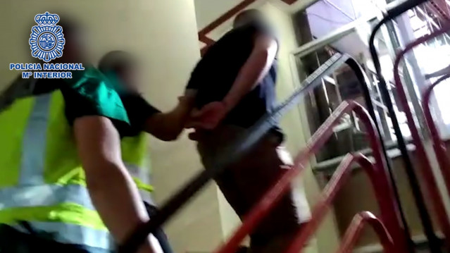 VÍDEO: Sucesos.- Detido un home que se facía pasar por enfermeiro para traballar en centros de xeriatría