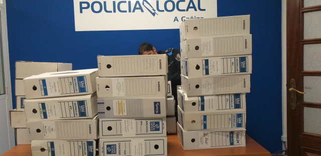 A Garda Civil incáutase de vídeos do Concello da Cañiza tras a denuncia pola retirada de documentos
