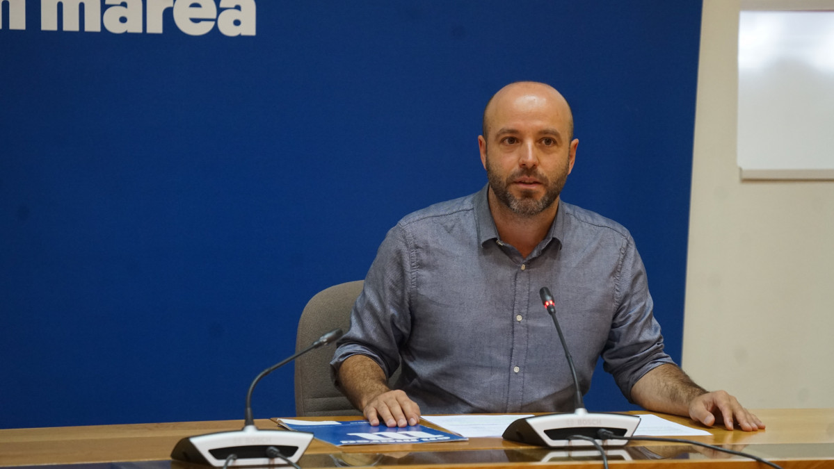 O portavoz de En Marea e portavoz parlamentario do Grupo Mixto no Parlamento de Galicia, Luís Villares.