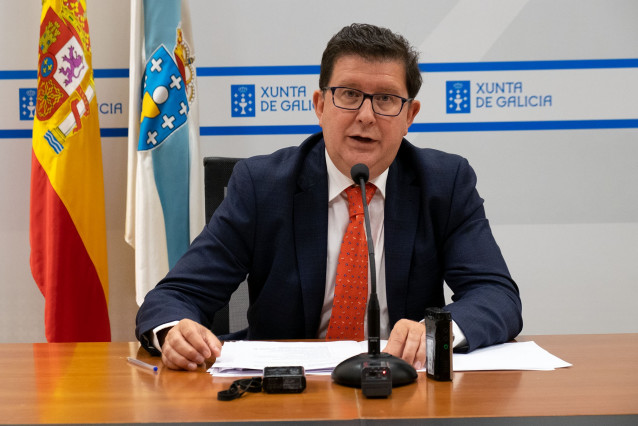 O director xeral de Función Pública, José María Barreiro, anuncia a convocatoria dun paquete de oposicións