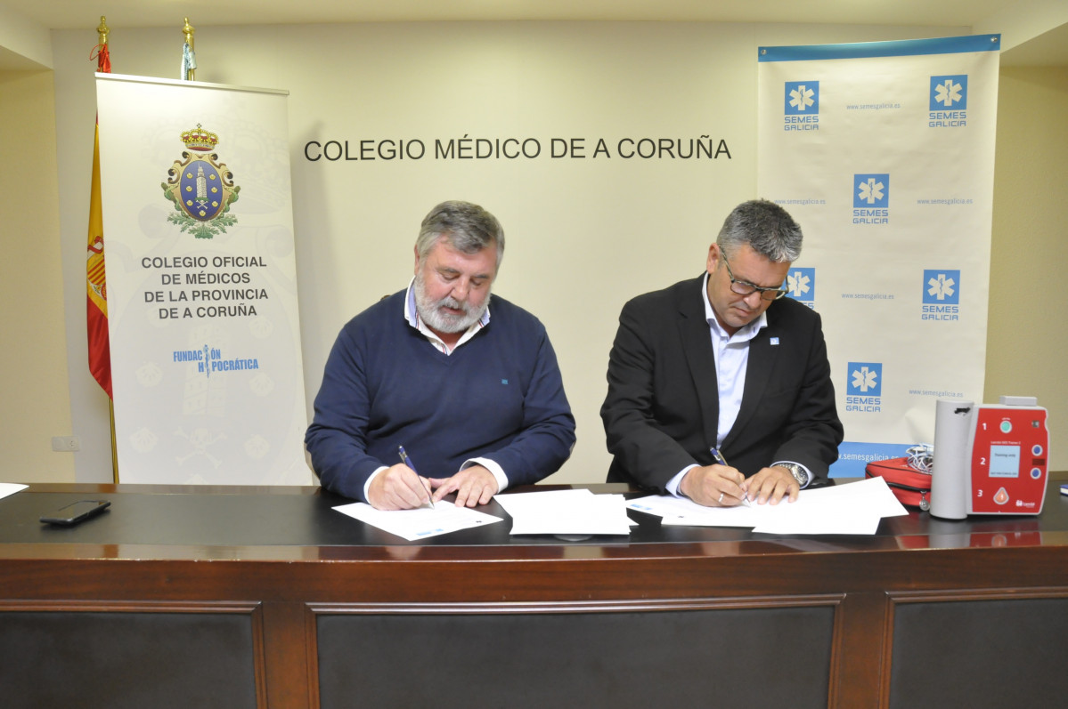 Asina dun convenio de colaboración entre o Colexio de Médicos da Coruña e a Sociedade Española de Medicina  de Urxencias