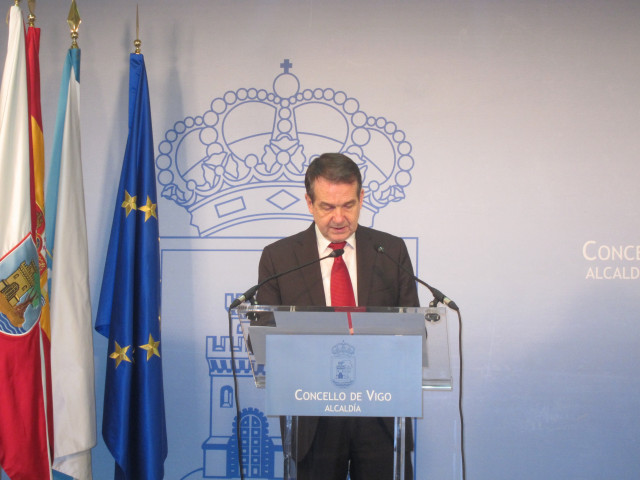 O alcalde de Vigo, Abel Caballero, presentou a carta durante a rolda de prensa deste mércores