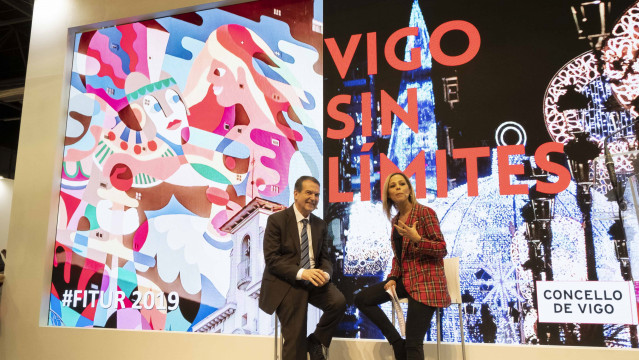 O alcalde de Vigo, Abel Caballero, durante a presentación da 'caseta' de Vigo instalado en Fitur o ano pasado