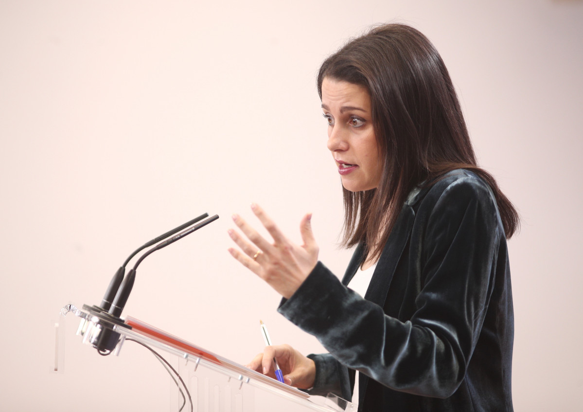 A portavoz de Cidadáns no Congreso dos Deputados, Inés Arrimadas, en rolda de prensa no Congreso, en Madrid (España), ao 31 de xaneiro de 2020.