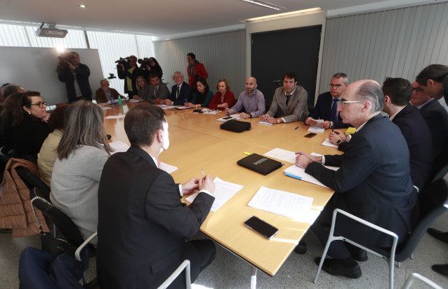 Reunión na Consellería de SAnidade en relación ao dispositivo polo coronavirus.