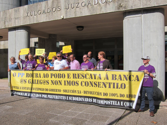Protesta de preferentistas en Santiago de Compostela