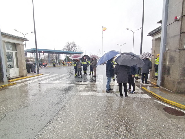 Concentración de traballadores ás portas de Navantia en Ferrol.