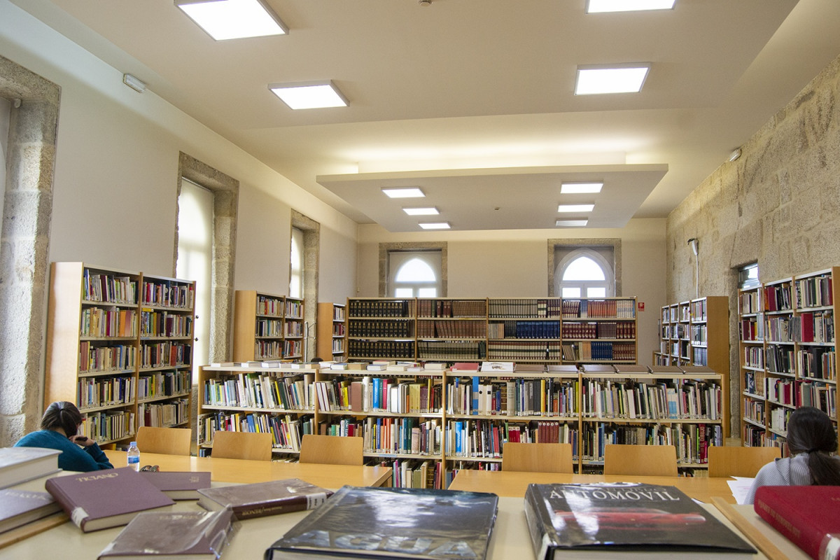 Dependencias da biblioteca municipal de Tui