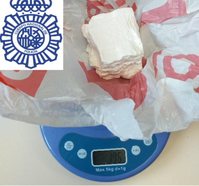 Cocaína intervida pola Policía Nacional recibida por erro por unha empresa en Lugo.