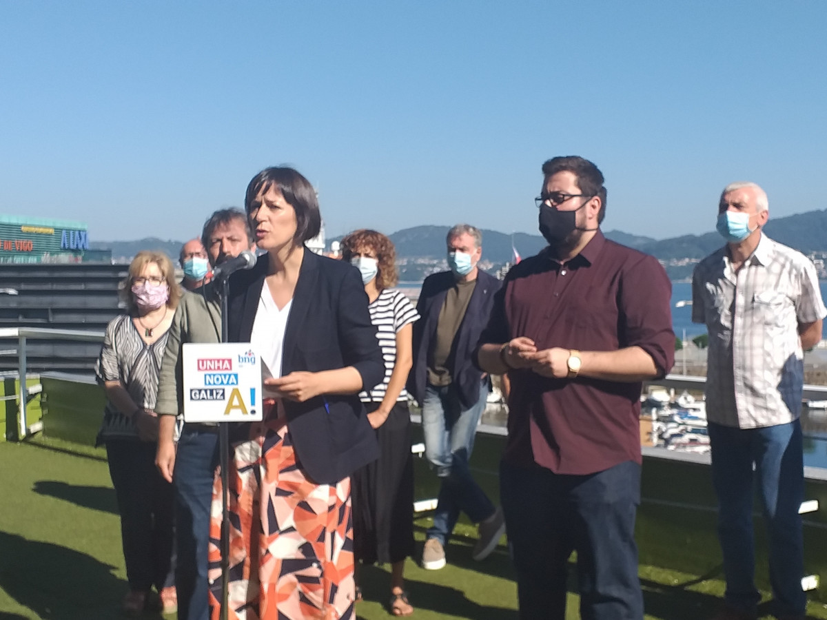 A portavoz nacional do BNG e candidata á presidencia da Xunta, Ana Pontón, presenta as medidas económicas do seu programa electoral nun acto en Vigo.