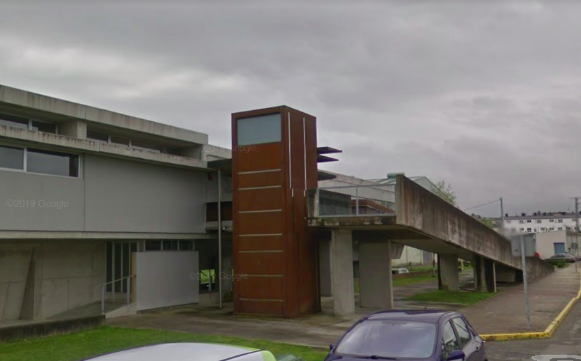 Centro de Sau00fade de Castro Ribeiras de Lea nunha imaxe de Google Street View