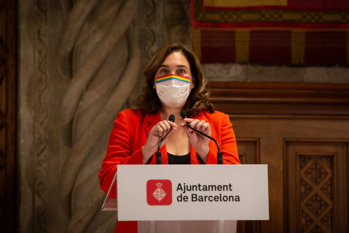 A alcaldesa de Barcelona, Ada Colau, unha rolda de prensa tras a súa reunión no Concello de Barcelona, Catalunya (España), ao 7 de setembro de 2020.