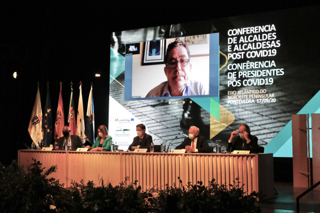 Reunión de alcaldes do Eixo Atlántico en Pontevedra.