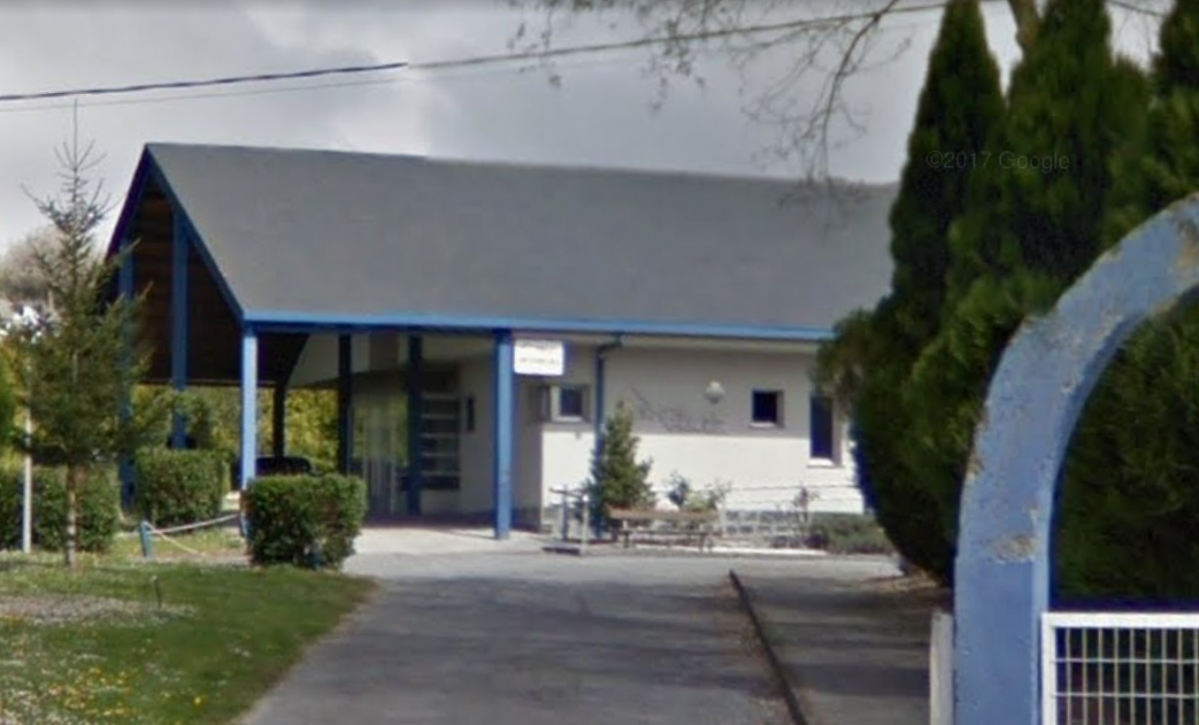 Centro de Saúde de Meira nunha imaxe de Google Street View