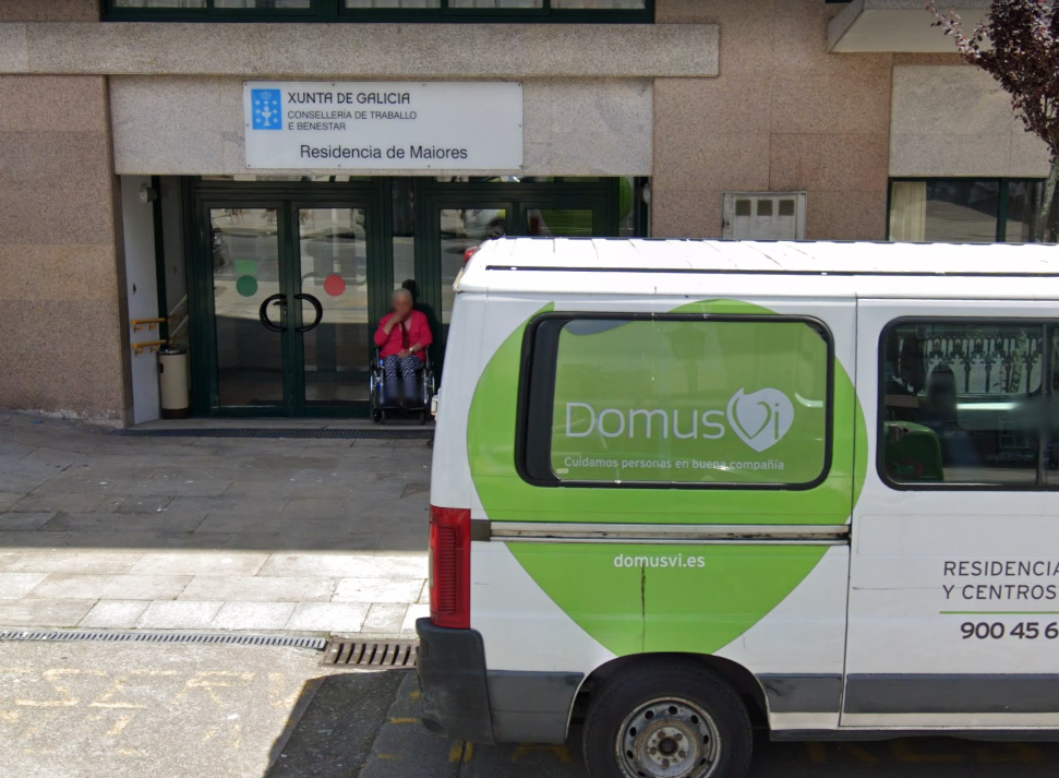 Residencia de Ribeira xestionada por DomusVi nunha imaxe de Google Street View
