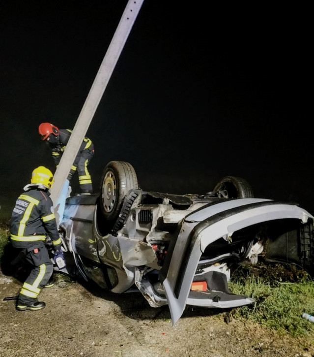 Accidente de tráfico mortal ocorrido na recta de Tamaguelos, en Verín (Ourense).