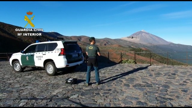 Dron da Garda Civil en tarefas de vixilancia en Canarias nunha imaxe do arquivo do corpo
