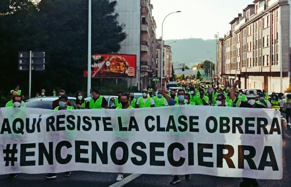 Traballadores de ENCE nunha manifestaciu00f3n nunha imaxe de CCOO Pontevedra