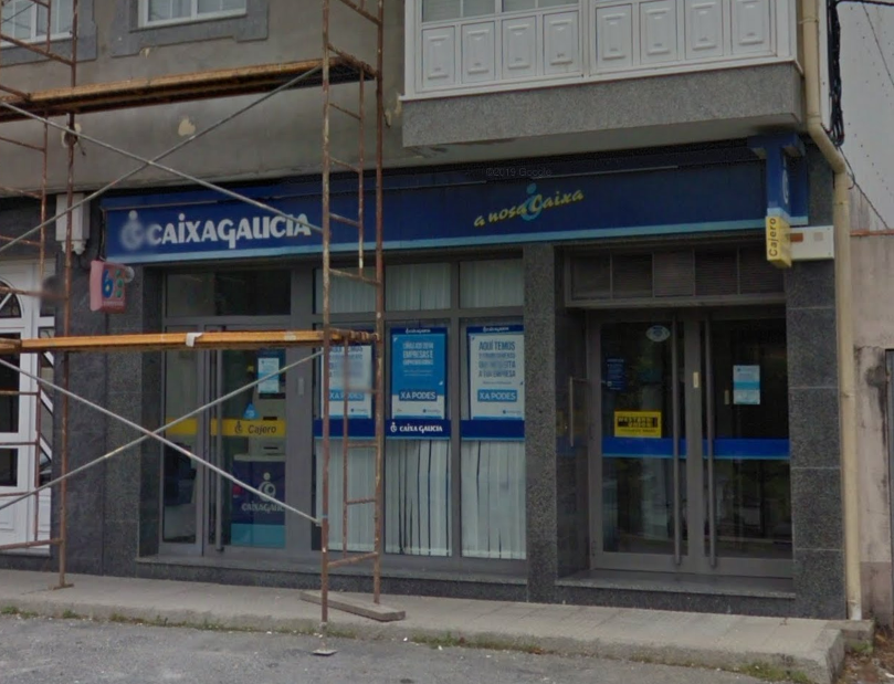 Oficina de Caixa Galicia en Muras que pasu00f3 Abanca ata que a cerru00f3 en 2021 nunha foto de Google Street View