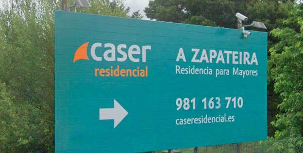 Cartel da entrada ao asilo Caser na Coruu00f1a en unha foto de Google Street View