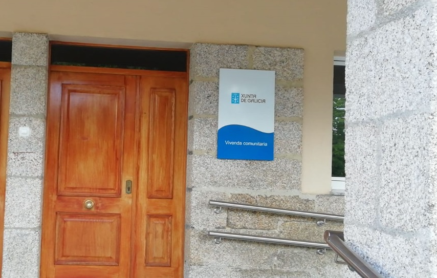 Vivenda comunitaria de Alfoz