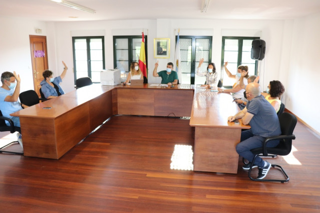 O consistorio de Portas (Pontevedra) vota un decálogo de medidas polo peche dunha oficina de Abanca no municipio