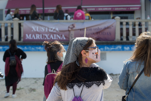 Arquivo - Varias mulleres participan nunha manifestación en apoio ás 87 mulleres que en 2019 foron gravadas “sen autorización”, a 4 de abriil de 2021, en San Cibrao, Lugo