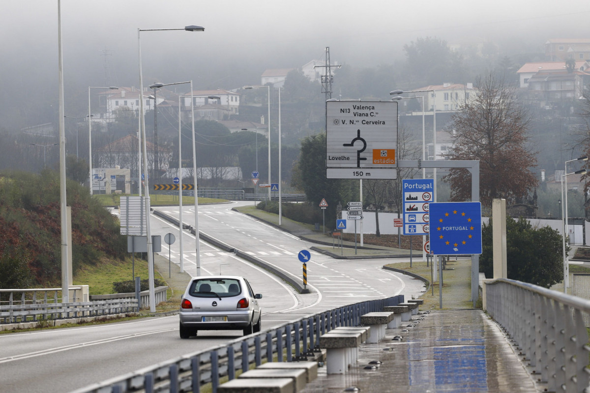 Arquivo - A fronteira de Galicia con Portugal, no Porriño, Galicia (España), ao 5 de decembro de 2020. Desde as 00.00 horas do venres 4 de decembro ata as 00.00 horas do mércores 5 de dei
