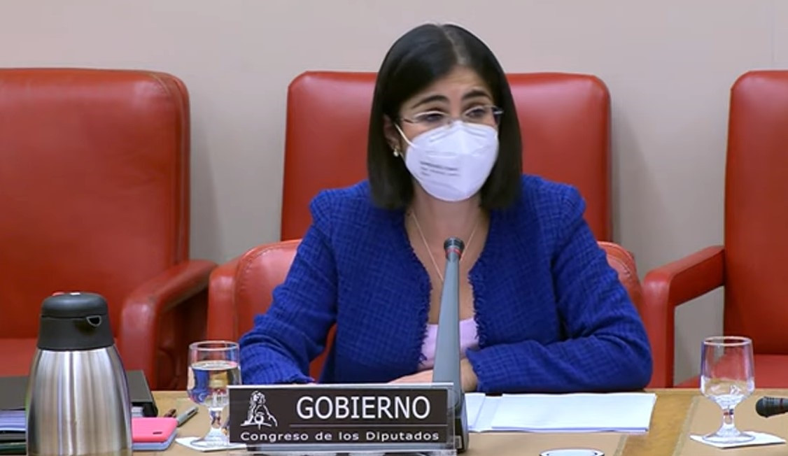 A ministra de Sanidade, Carolina Darias, durante a súa comparecencia ante a Comisión de Sanidade e Consumo do Congreso dos Deputados, en Madrid (España), ao 16 de decembro de 2021.